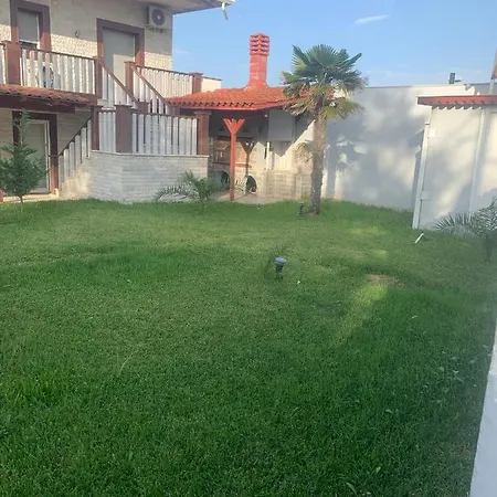 Апартаменты Mesaggala Palace No 4 Неа-Мессагала